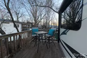 117 Pier Ave, New London, NC 28127 - Photo 16