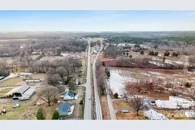 3925 Taylorsville Highway, Statesville, NC 28625 - Photo 34