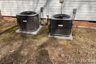 110 N Academy St, Mooresboro, NC 28114 - Photo 32