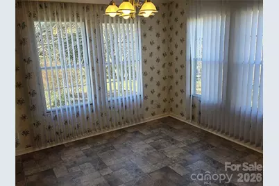 285 Skyuka Road, Statesville, NC 28677 - Photo 8