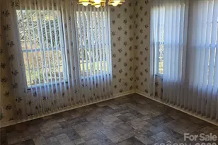 285 Skyuka Rd, Statesville, NC 28677 - Photo 8