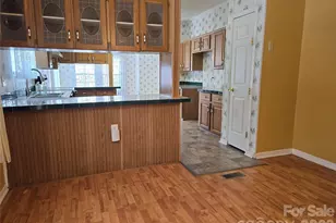 285 Skyuka Rd, Statesville, NC 28677 - Photo 6