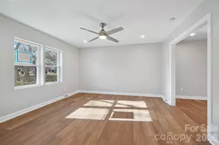 1216 Old Farm Rd, Charlotte, NC 28226 - Photo 14