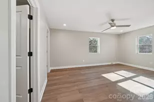 1216 Old Farm Rd, Charlotte, NC 28226 - Photo 16