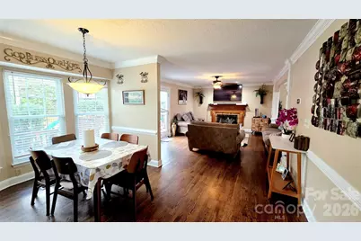 10001 White Cascade Drive, Charlotte, NC 28269 - Photo 16