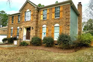 10001 White Cascade Dr, Charlotte, NC 28269 - Photo 4