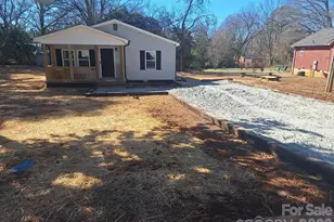 22 Center St, York, SC 29745 - Photo 1