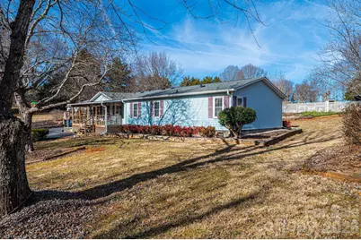 5876 Leil Road, Hickory, NC 28602 - Photo 2