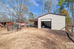 821 Bell Farm Rd, Statesville, NC 28625 - Photo 32