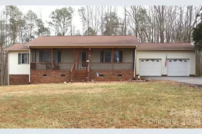 821 Bell Farm Road, Statesville, NC 28625 - Photo 2
