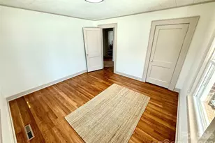 531 21st Ave NE, Hickory, NC 28601 - Photo 8