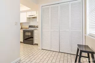 7811 Renaissance Ct, Charlotte, NC 28226 - Photo 14