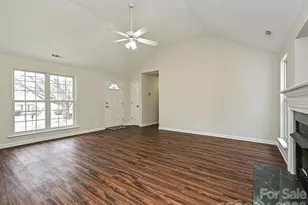 1336 Bells Knox Rd, Charlotte, NC 28214 - Photo 10