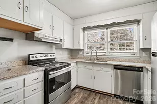 3220 Cross Winds Rd, Charlotte, NC 28227 - Photo 4