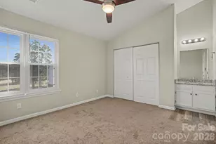 8221 Circle Tree Ln, Charlotte, NC 28277 - Photo 10