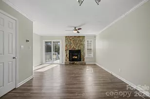 8221 Circle Tree Ln, Charlotte, NC 28277 - Photo 4