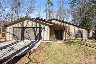 7341 Elwood Dr, Charlotte, NC 28227 - Photo 1