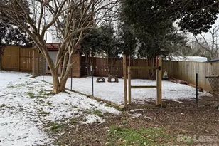 318 N Academy St, Mooresville, NC 28115 - Photo 18