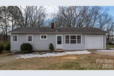 302 Ramsey Street, Morganton, NC 28655 - Photo 2