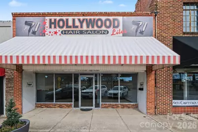 136 W Virginia Avenue, Bessemer City, NC 28016 - Photo 8