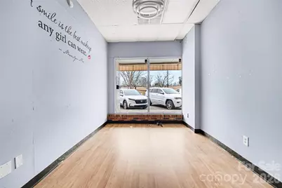 136 W Virginia Avenue, Bessemer City, NC 28016 - Photo 20