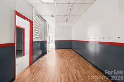 136 W Virginia Avenue, Bessemer City, NC 28016 - Photo 18