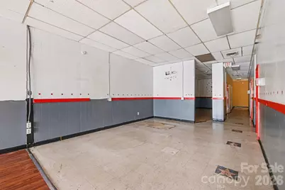 136 W Virginia Avenue, Bessemer City, NC 28016 - Photo 12