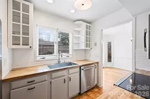 2330 Roswell Ave, Charlotte, NC 28207 - Photo 12