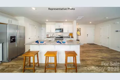 1361 37th Avenue Lane NE, Hickory, NC 28601 - Photo 4