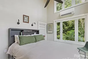 1225 Clark Rd, Clyde, NC 28721 - Photo 30