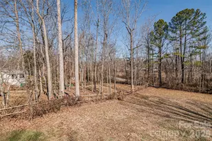 8528 Woodford Bridge Dr, Charlotte, NC 28216 - Photo 14