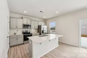 1780 Fls Cv Rd, Newton, NC 28658 - Photo 6