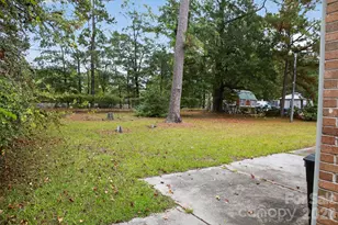 3725 Harrogate Rd, Columbia, SC 29210 - Photo 2
