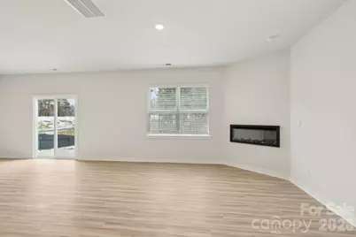 1443 Mammoth Road, Hickory, NC 28602 - Photo 4