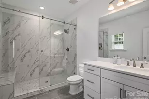 26 Walnut Spgs Dr, Asheville, NC 28804 - Photo 8