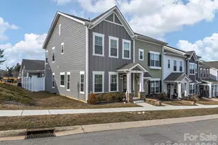 26 Walnut Spgs Dr, Asheville, NC 28804 - Photo 1