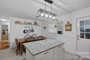 4314 Oak Forest Dr, Charlotte, NC 28215 - Photo 8