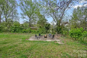 4314 Oak Forest Dr, Charlotte, NC 28215 - Photo 16