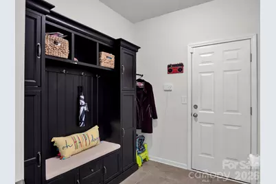 11587 Macallano Drive, Charlotte, NC 28215 - Photo 22