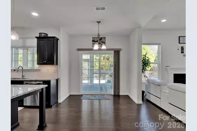 11587 Macallano Drive, Charlotte, NC 28215 - Photo 14