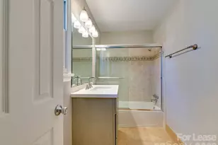 709 Cooper Dr, Charlotte, NC 28210 - Photo 30