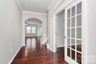 10322 Winyah Bay Ln, Charlotte, NC 28278 - Photo 2