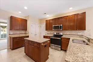 425 Clairview Ln, Matthews, NC 28105 - Photo 6