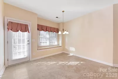 425 Clairview Lane, Matthews, NC 28105 - Photo 16