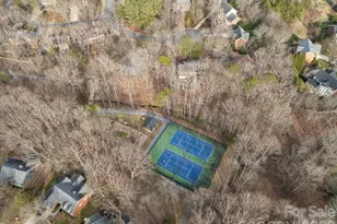 425 Clairview Ln, Matthews, NC 28105 - Photo 42