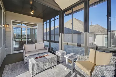 15828 Vale Ridge Drive, Charlotte, NC 28278 - Photo 18