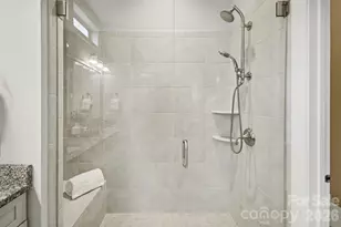 15828 Vale Ridge Dr, Charlotte, NC 28278 - Photo 22