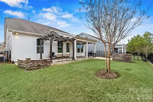 7315 Surprise Ct, Charlotte, NC 28215 - Photo 36