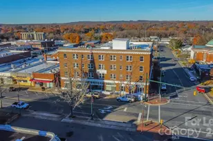 197 N 2nd St, Albemarle, NC 28001 - Photo 2