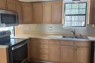 1653 20th Ave Ct NE, Hickory, NC 28601 - Photo 8